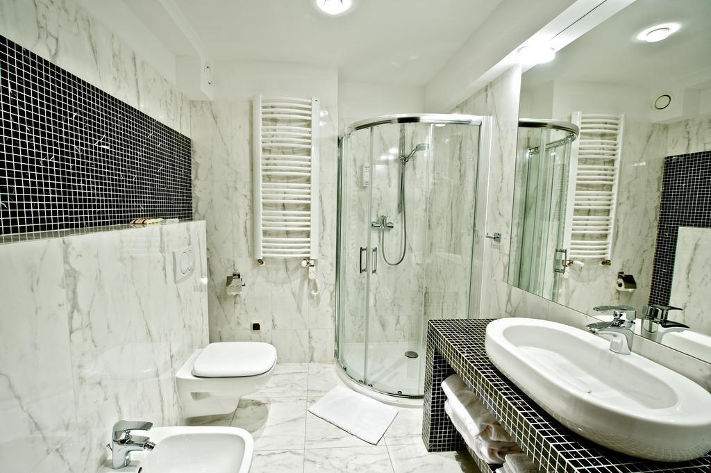 Hotel Prezydencki 4-Star Rzeszów Chambre photo