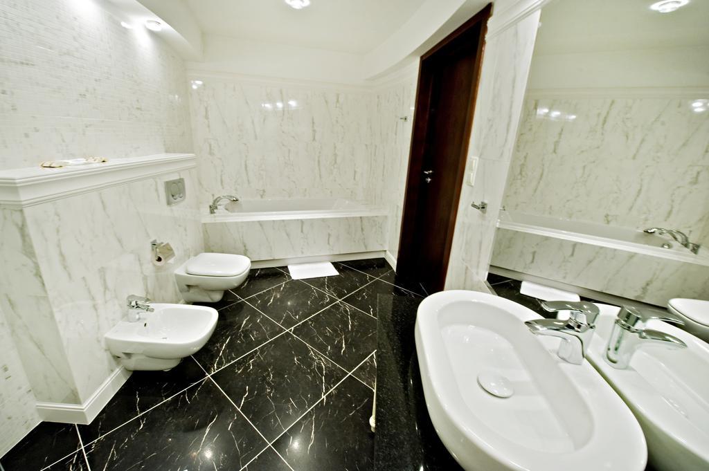 Hotel Prezydencki 4-Star Rzeszów Chambre photo